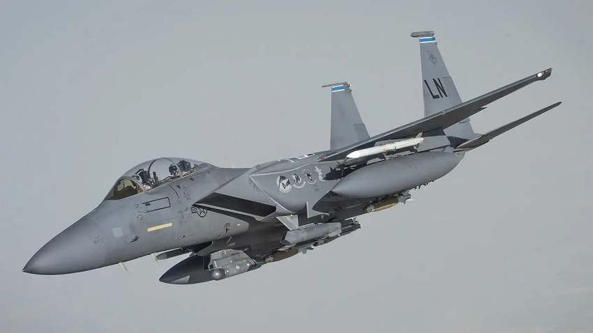 ВВС США планируют вывести истребители F-15E Strike Eagle с базы ВВС Великобритании «Лейкенхит»