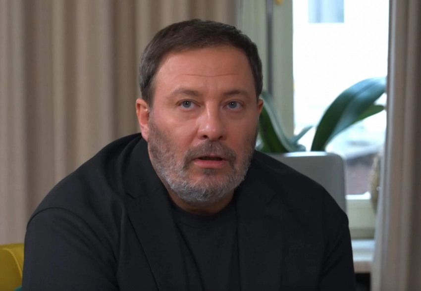 "Патрики — гимн праздности и псевдохайпу". Сергей Минаев высказался об изменениях в обществе и избиении Юлии Ван