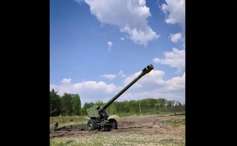 На вооружении ВСУ замечены югославские буксируемые гаубицы M-84 «НОРА-А», о поставках которых Киеву официально не сообщалось