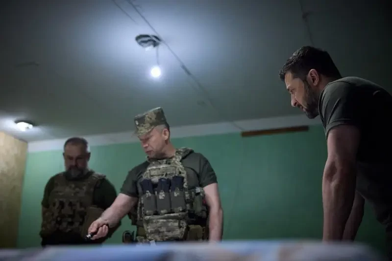 «Легитимный»: Зеленский требует от Сырского «победной» операции с захватом части российской территории