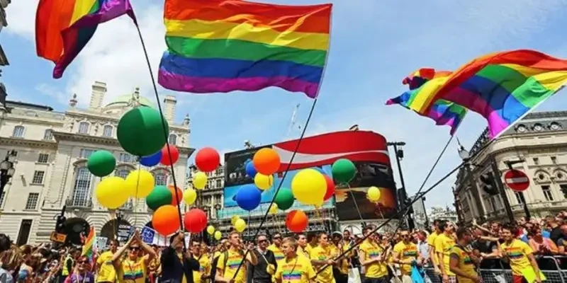 Не говорите нам «про них». Про них, про ЛГБТ, всё сказано