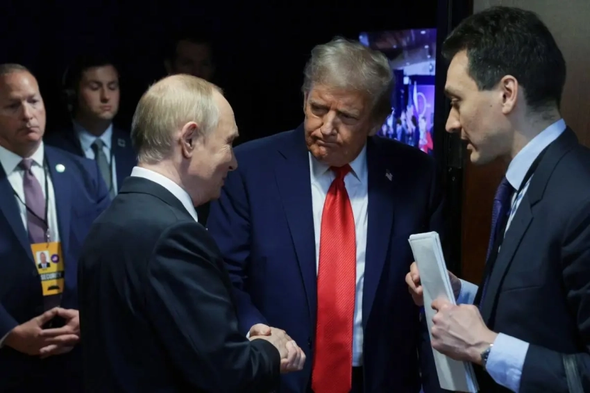 СМИ США: Путин не хочет перемирия и прекращения огня на Украине, а Трамп согласен с его позицией