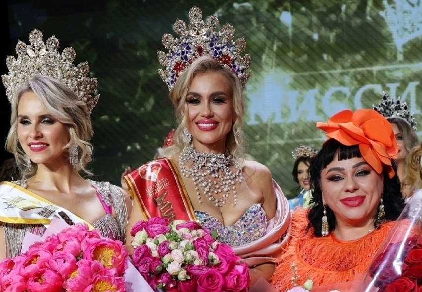 В конкурсе "Миссис Россия — 2025" победила Екатерина Семёнова из Магнитогорска