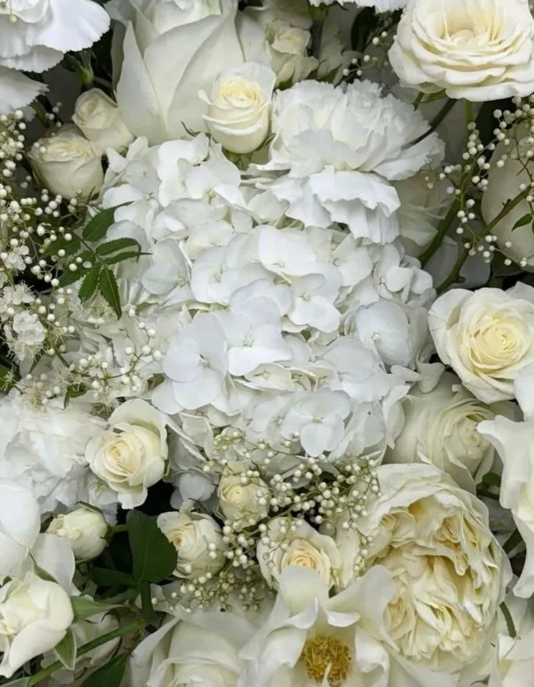 Ирина Шейк снялась в образе невесты