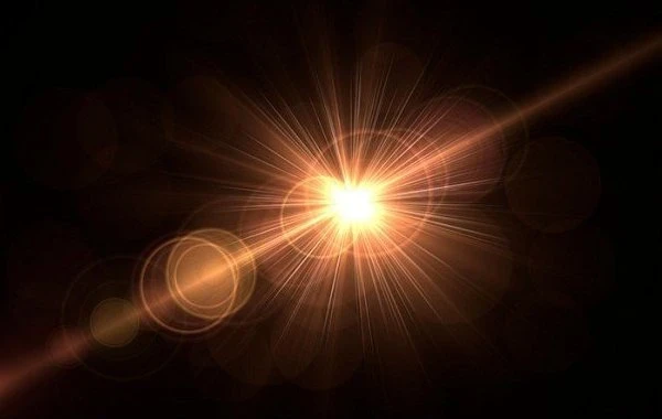 Магнитная буря 4 ноября 2025 года: вспышечная активность Солнца продолжает возрастать