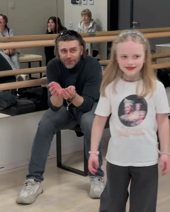 "Мама бы гордилась". В сети появилось новое видео с дочерью Анастасии Заворотнюк и Петра Чернышёва