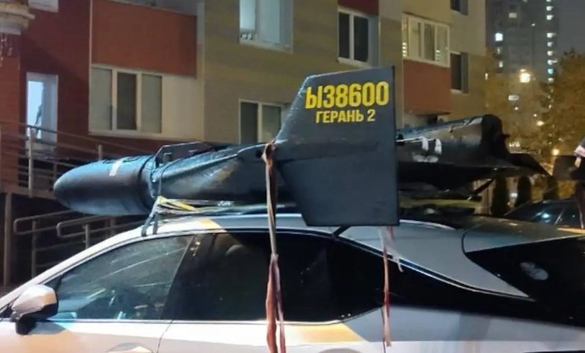 В Киеве замечен автомобиль с БПЛА «Герань-2» на крыше