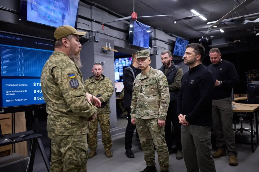 Зеленский объявил о полноценной замене китайских дронов альтернативными БПЛА