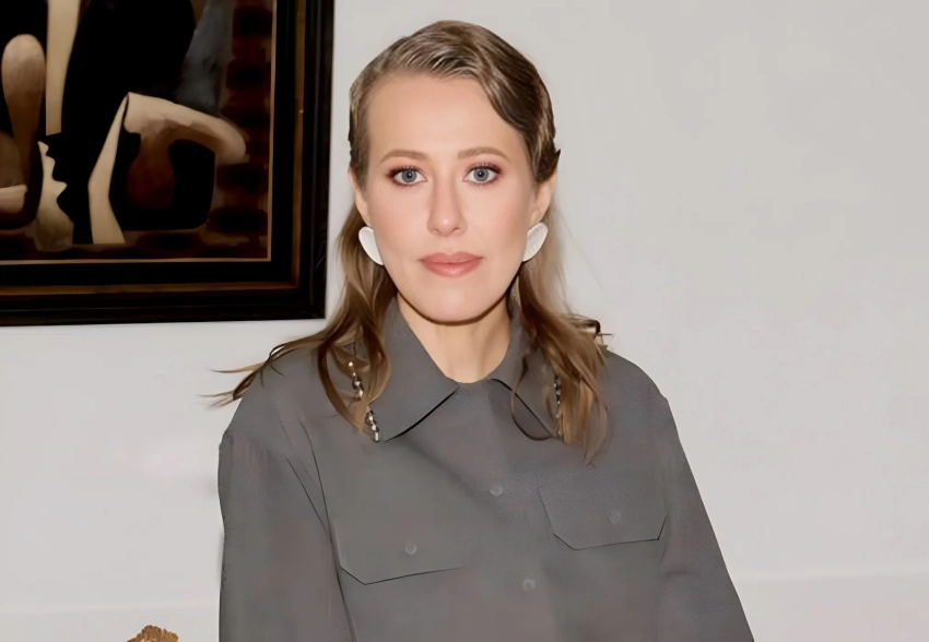 Ксения Собчак, Марианна Максимовская, Мария Миногарова на светском ужине в галерее Heritage