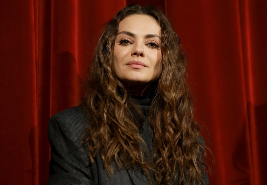 Мила Кунис вышла в свет в Нью-Йорке