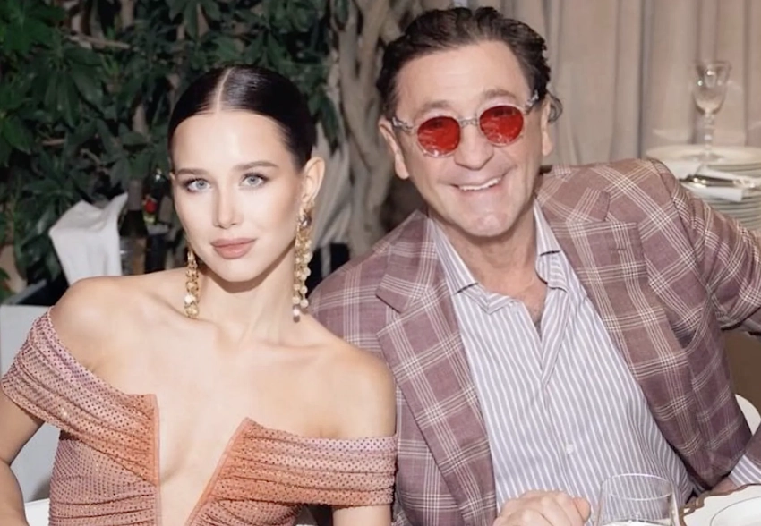 Григорию Лепсу пришлось отложить свадьбу с 19-летней невестой из-за бывшей жены