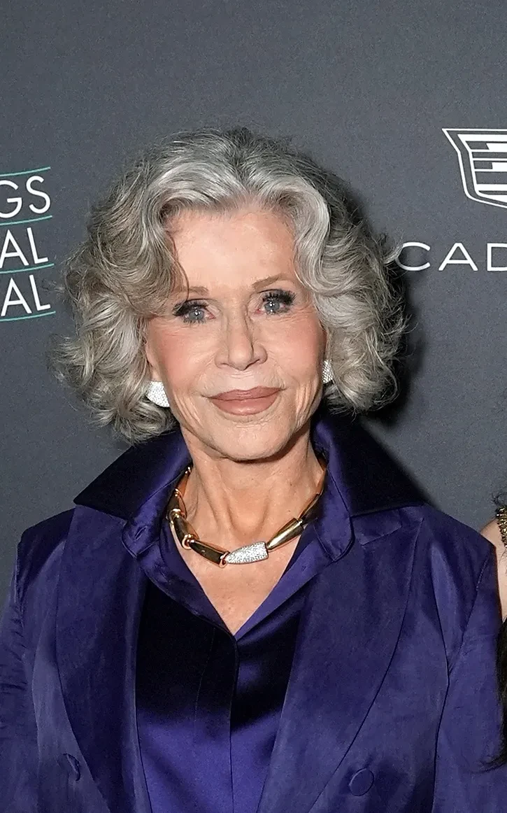 Тимоти Шаламе, Майли Сайрус, Джейн Фонда, Кейт Хадсон, Аманда Сейфрид на вручении международной кинопремии в Палм-Спрингс