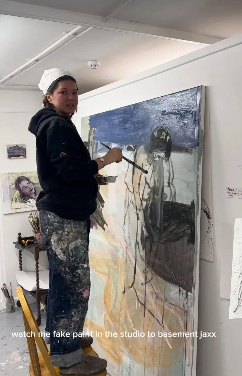 Мадонна опубликовала фото с российскими художницами Олей Автрейх и Елизаветой Залиевой