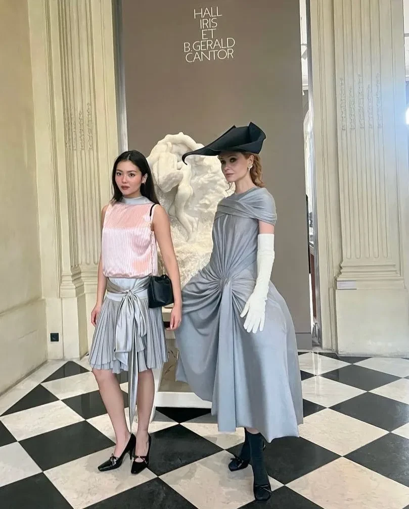 Российские звёзды на Неделе моды: как Рената Литвинова, Ольга Карпуть и Снежанна Георгиева с дочерьми и Марк Эйдельштейн проводят время в Париже