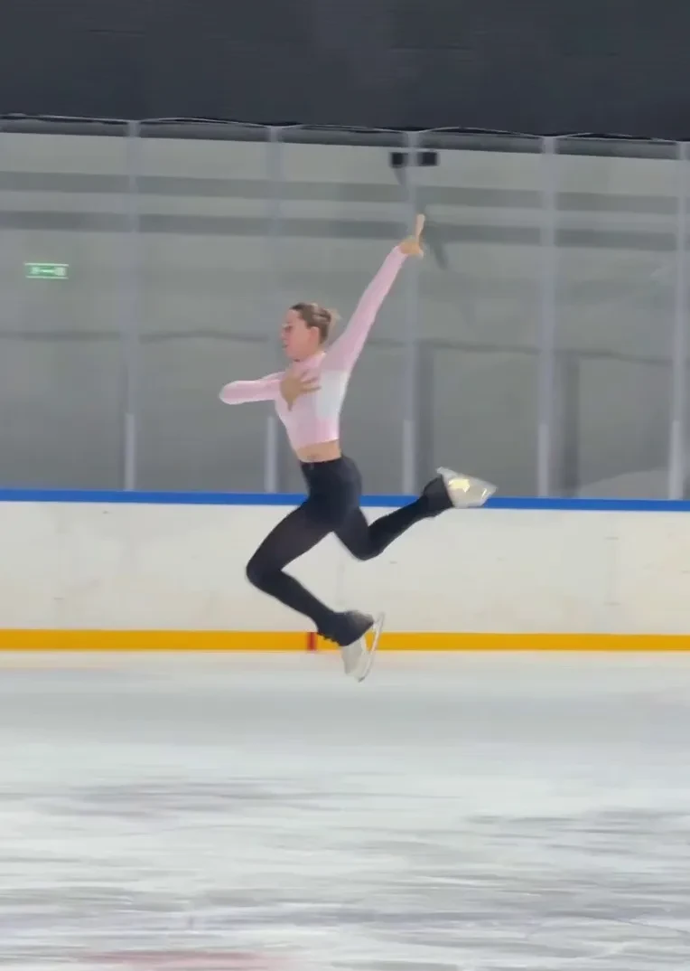 Камила Валиева исполнила четверной тулуп на тренировке после окончания дисквалификации