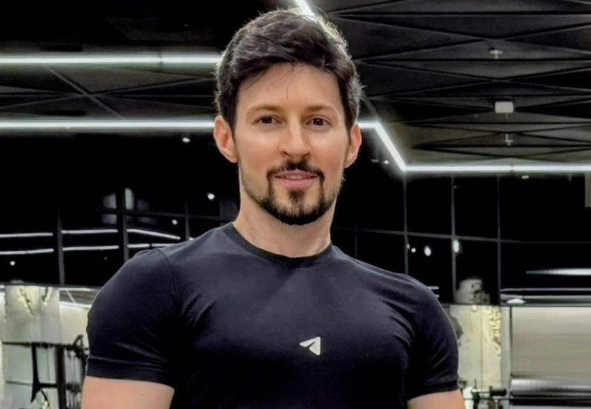 Павел Дуров поздравил подписчиков с православным Рождеством и пожелал им "меньше информации, еды и развлечений"