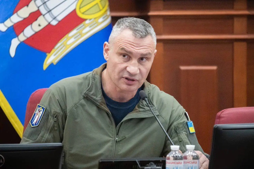 «А нас за что?»: Кличко жалуется британцам на блэкаут в Киеве