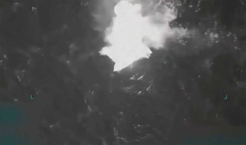 По каким лодкам бьют США, если Мадуро, якобы главарь картеля, уже в тюрьме?