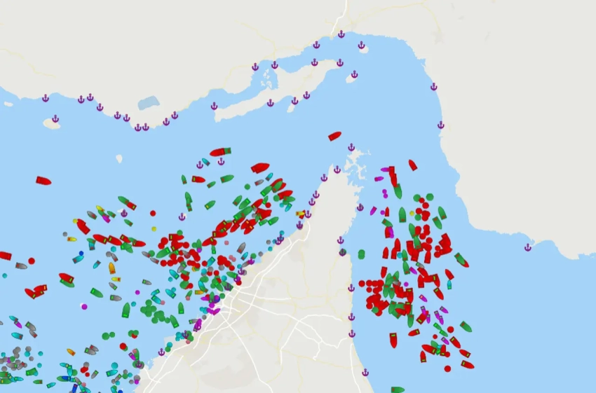 Разведка США собирает данные о судах Ирана, способных перекрыть Ормузский пролив