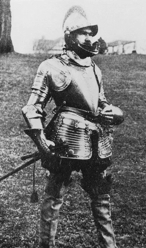 Армейские каски Башфорда Дина