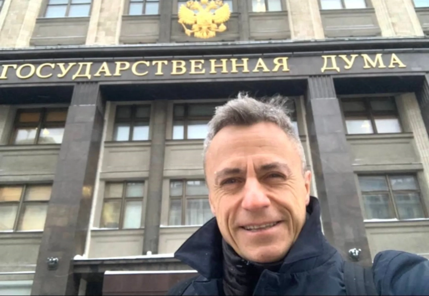 "Сдох чак норрис". В соцсетях депутата Владимира Самокиша появились радостные посты о смерти Чака Норриса