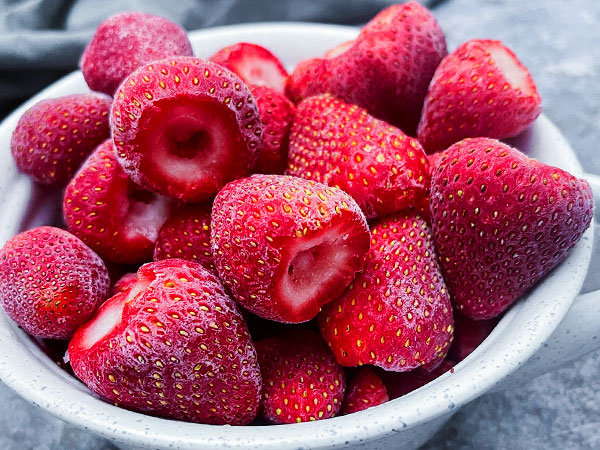 Заморозка клубники на зиму: избегайте ошибок и наслаждайтесь вкусом лета